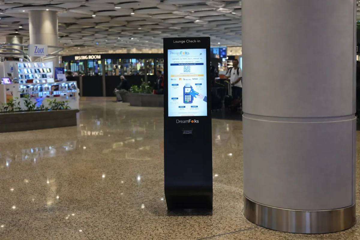 Lounge access check-in Kiosk for airports solutions